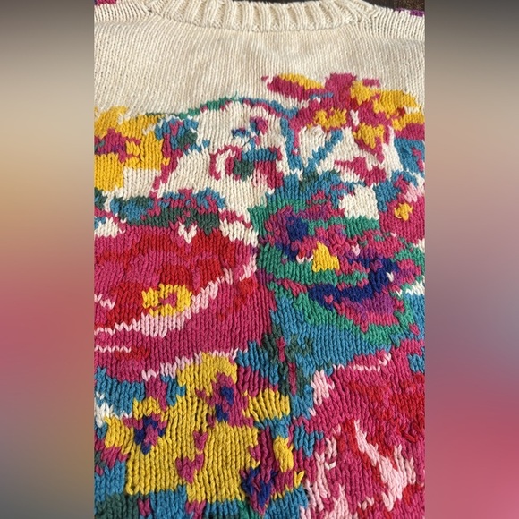 Hand Knit Vintage White Cotton Blend Floral Sweater - Picture 6 of 11